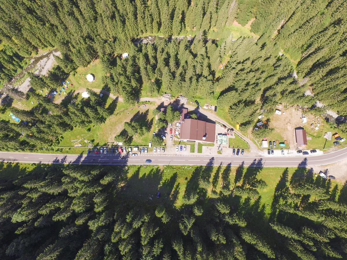 Cabana Conacul Ursului Cumpăna エクステリア 写真